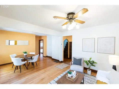 1411 G Street The Dalles OR 97058