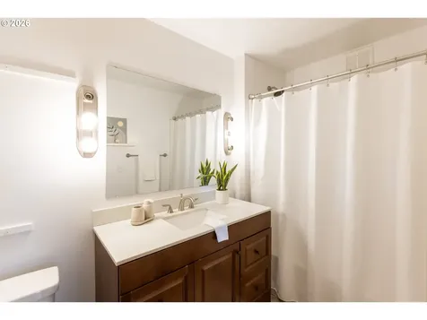 1411 G Street The Dalles OR 97058