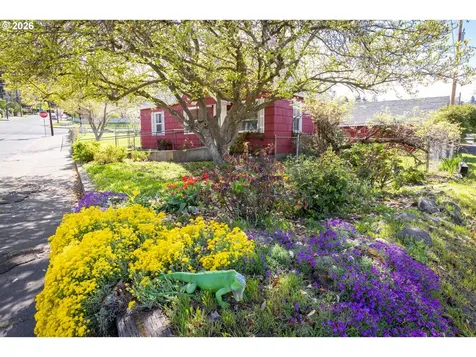 1411 G Street The Dalles OR 97058