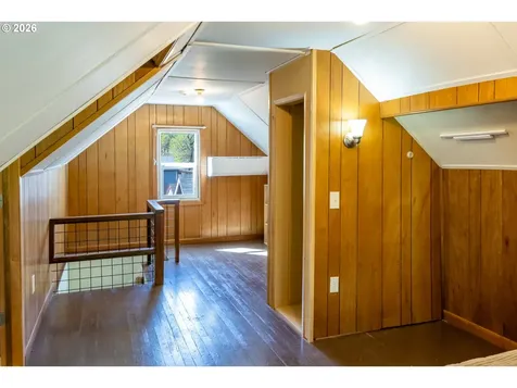 1411 G Street The Dalles OR 97058