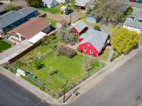 1411 G Street The Dalles OR 97058