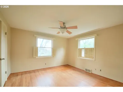 605 Fulvue Drive Eugene OR 97405