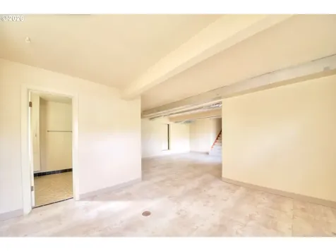 605 Fulvue Drive Eugene OR 97405