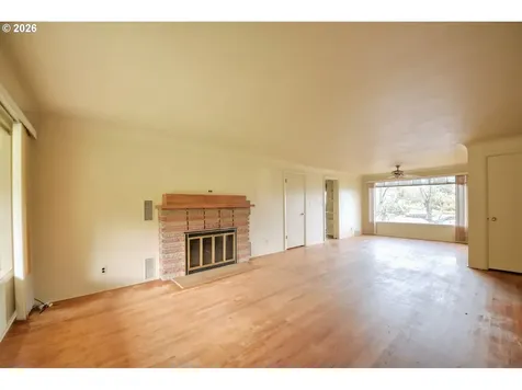 605 Fulvue Drive Eugene OR 97405