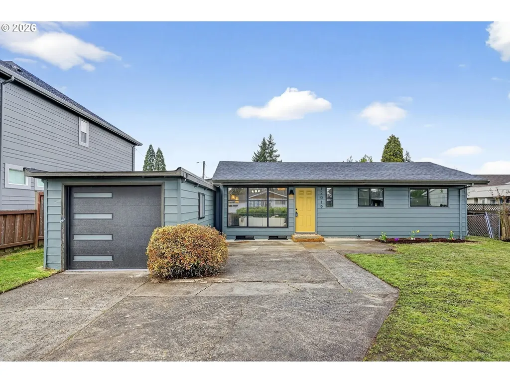 12019 NE Sacramento Street Portland OR 97220