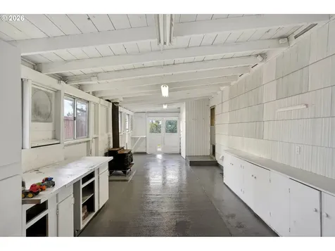 12019 NE Sacramento Street Portland OR 97220