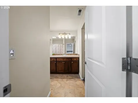 10095 NW 307th Avenue North Plains OR 97133