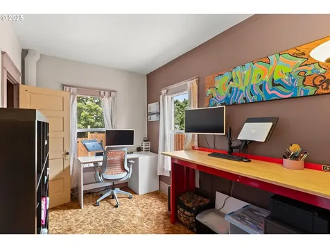 8014 N Johnswood Drive Portland OR 97203