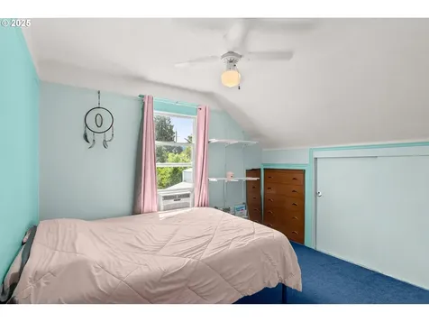 8014 N Johnswood Drive Portland OR 97203