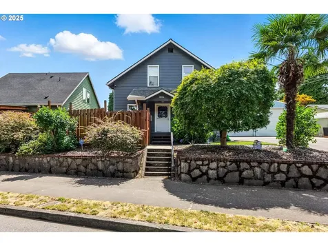8014 N Johnswood Drive Portland OR 97203