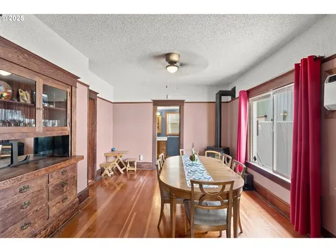 8014 N Johnswood Drive Portland OR 97203
