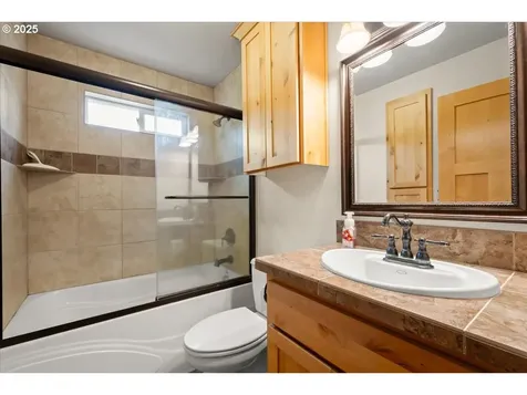 6911 NE 139th Street Vancouver WA 98686