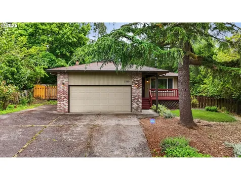 7220 SW 55th Avenue Portland OR 97219