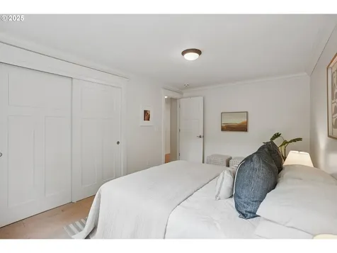 7220 SW 55th Avenue Portland OR 97219