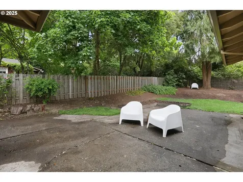 7220 SW 55th Avenue Portland OR 97219