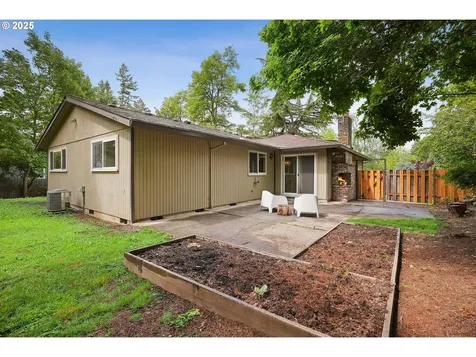 7220 SW 55th Avenue Portland OR 97219