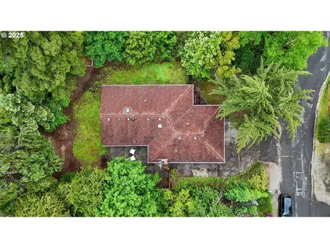 7220 SW 55th Avenue Portland OR 97219