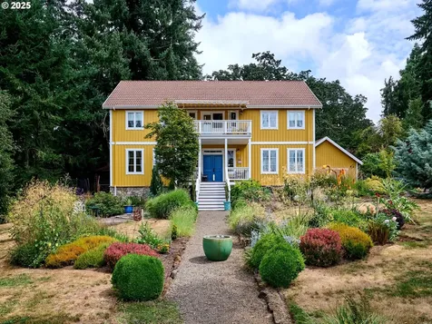 261 Rock Street Silverton OR 97381