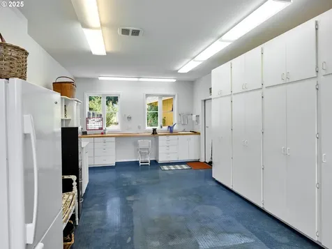 261 Rock Street Silverton OR 97381