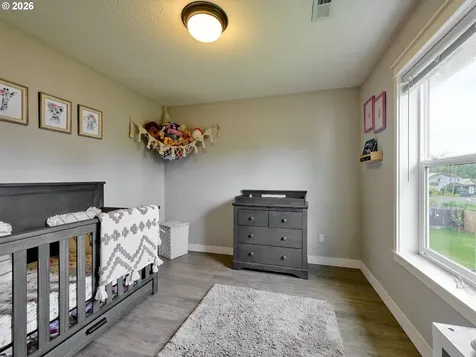 1025 SE Millright Avenue Mcminnville OR 97128