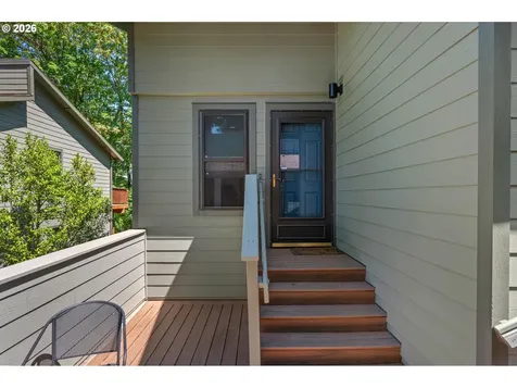 3835 SW Canby Street Portland OR 97219
