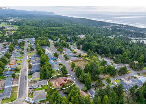 1245 SW Fairway Drive Waldport OR 97394