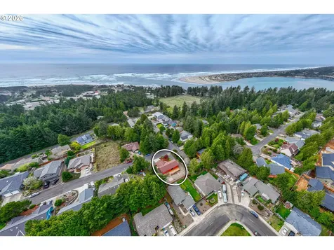 1245 SW Fairway Drive Waldport OR 97394