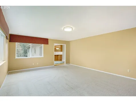 18735 NW Idanha Street Portland OR 97229