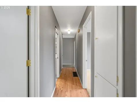 18735 NW Idanha Street Portland OR 97229