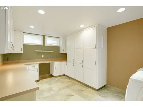 18735 NW Idanha Street Portland OR 97229