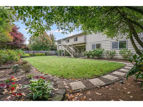 18735 NW Idanha Street Portland OR 97229