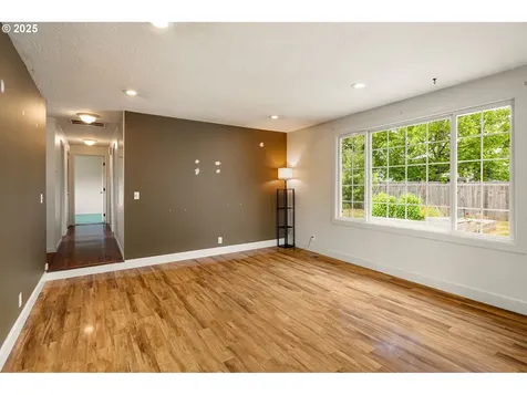 1700 Clark Avenue Cottage Grove OR 97424