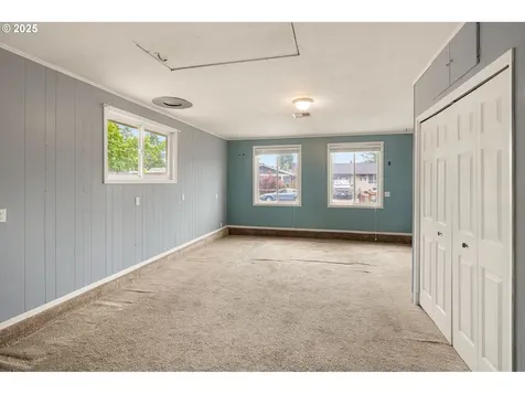 1700 Clark Avenue Cottage Grove OR 97424
