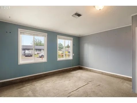 1700 Clark Avenue Cottage Grove OR 97424