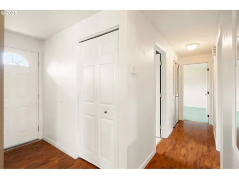 1700 Clark Avenue Cottage Grove OR 97424