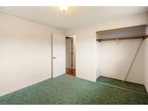 1700 Clark Avenue Cottage Grove OR 97424