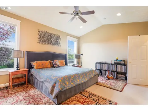 16738 SE Johnston Drive Portland OR 97236
