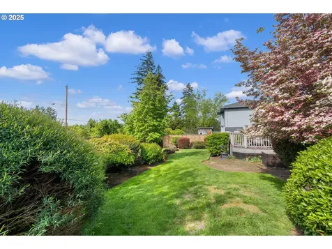 16738 SE Johnston Drive Portland OR 97236