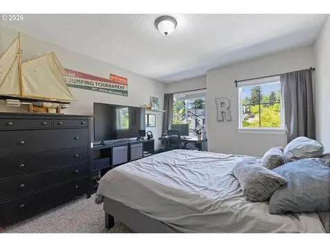 2491 Satter Street West Linn OR 97068