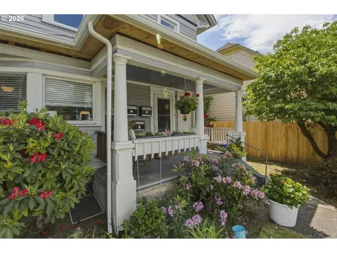 308 High Street Oregon City OR 97045
