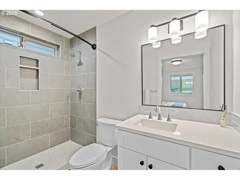 12300 Meadowlawn Drive Oregon City OR 97045