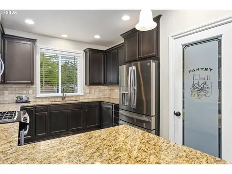 18739 Elder Road Oregon City OR 97045