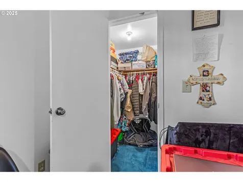 1486 La Mesa Street Medford OR 97504