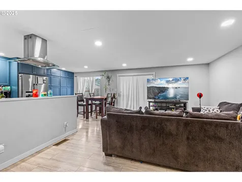 1486 La Mesa Street Medford OR 97504
