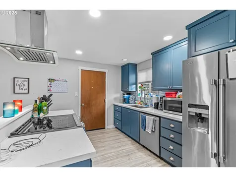 1486 La Mesa Street Medford OR 97504