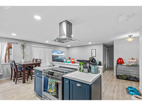1486 La Mesa Street Medford OR 97504