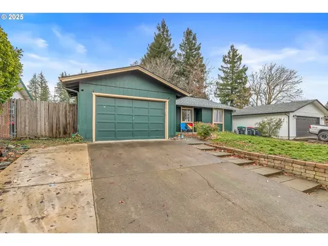 1486 La Mesa Street Medford OR 97504