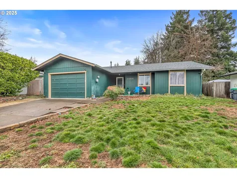 1486 La Mesa Street Medford OR 97504