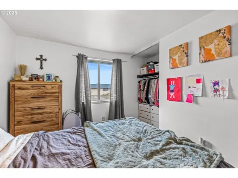 1486 La Mesa Street Medford OR 97504