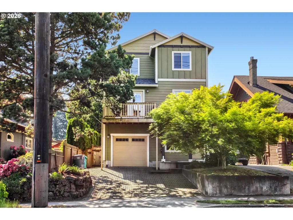 2213 SE 60th Avenue Portland OR 97215